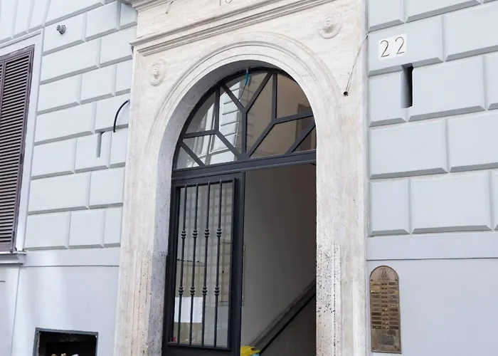The Rent - Lovely Two-bedroom Near Termini Station * רומא